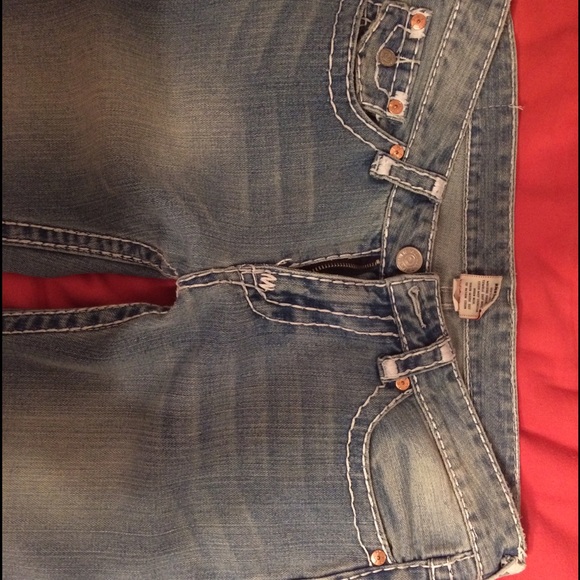 True Religion Joey Destroyed Bootcut Jean - Picture 2 of 4
